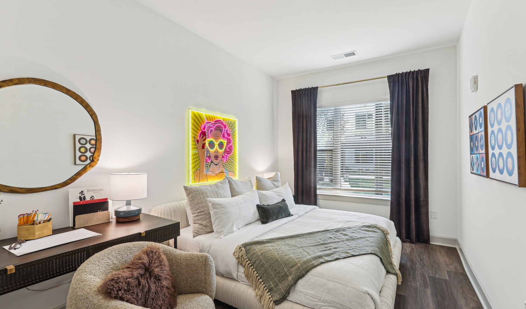 Homes That Spark Curiosity Homes That Spark Curiosity